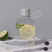 HYDRO SlimClear. Transparent, hermetic and ergonomic bottle for active people.