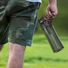 HYDRO Breeze. Bottle with a fan for comfortable cooling in any weather.